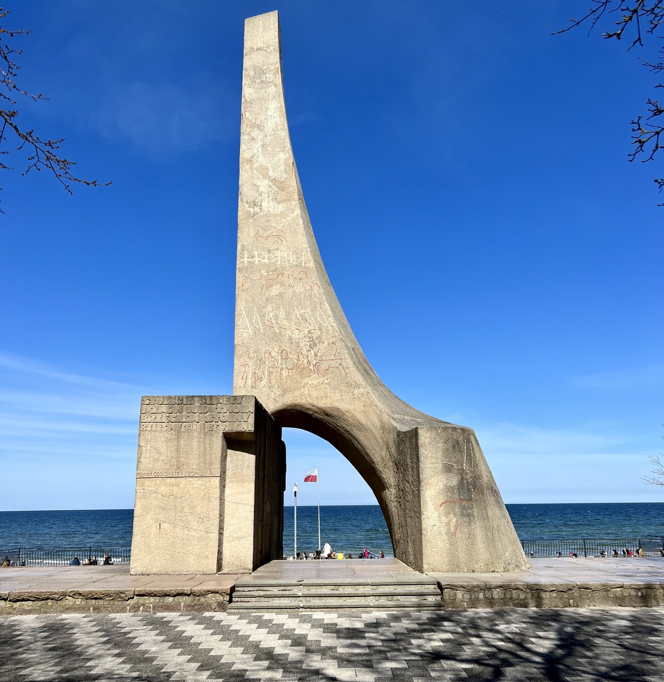 Pomnik Ponownych Zaślubin z Morzem w Kołobrzegu